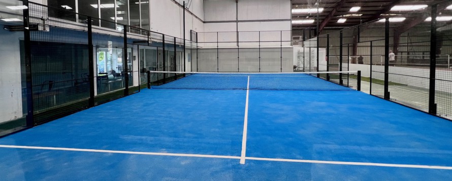 Padel,futsal,badminton et tennis à 10 min de Nantes